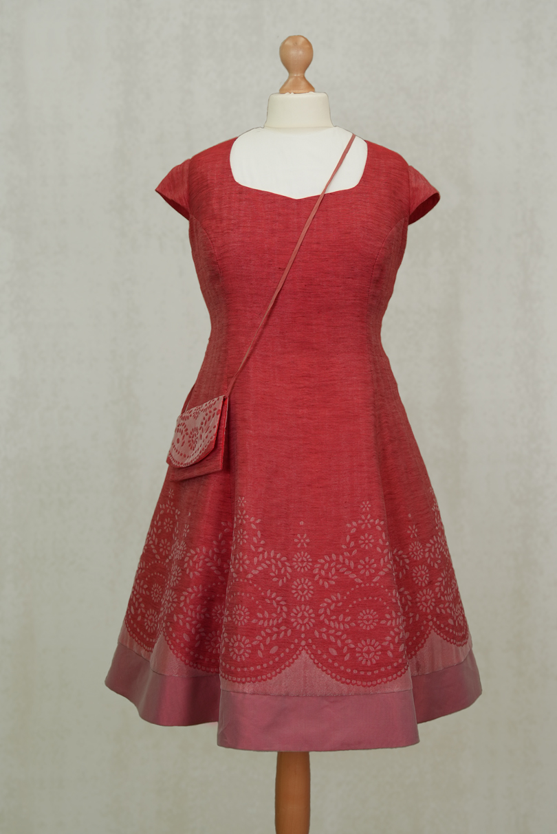 rotes Kleid Sigrid Nufer